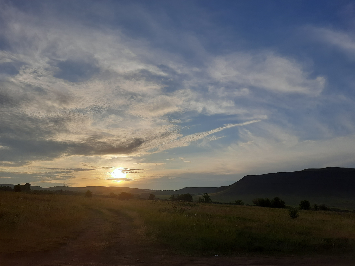 берег Красноярского водохранилища
