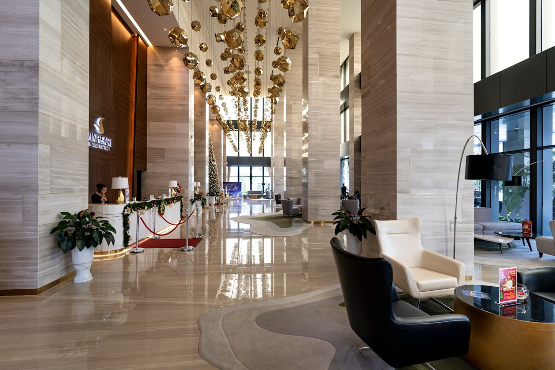    🚀 Отель-яхта и вилла от Захи Хадид: 16 шедевров архитектуры, где стоит жить в 2025