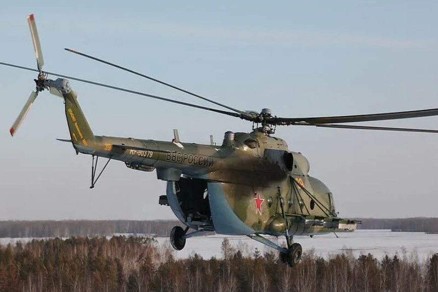 На учениях по воздушному минированию с вертолетов (rg.ru)