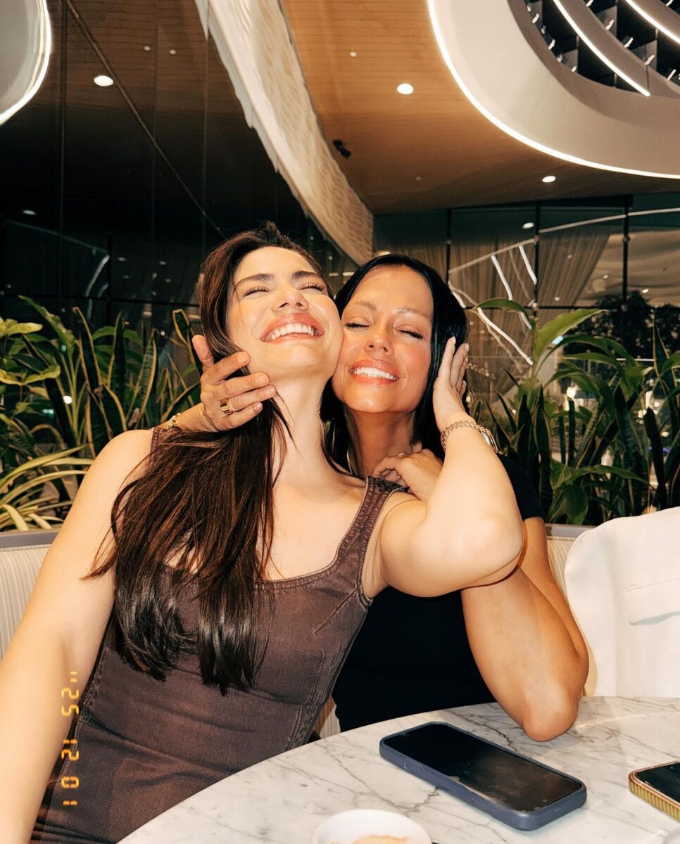 Демет Оздемир 