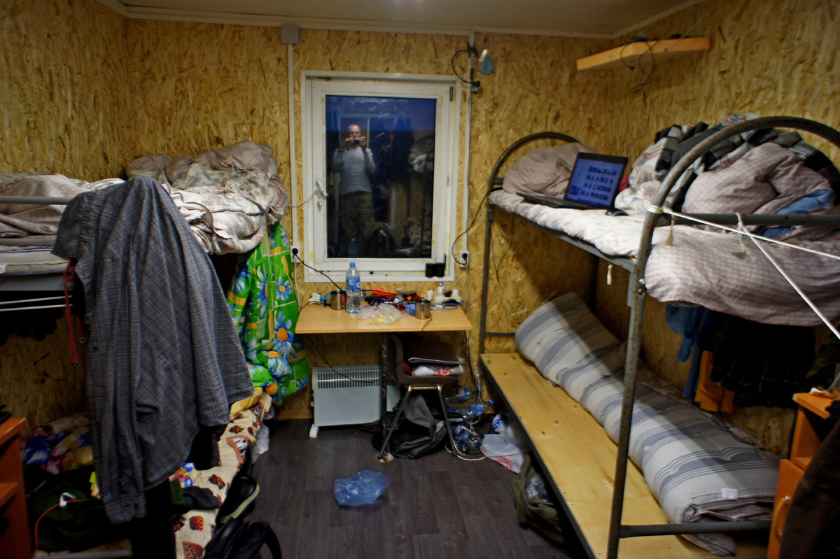 Изнанка вагончика