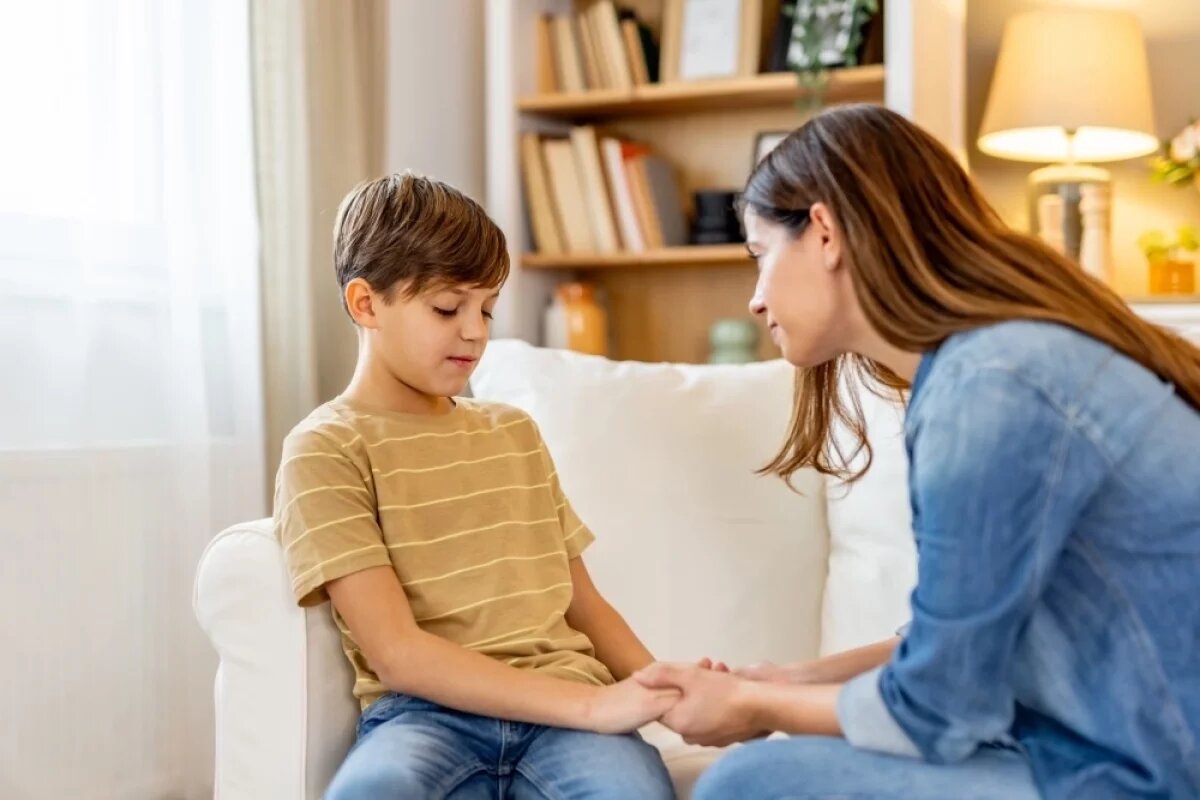    Иван Носков поздравил самарских мам с Днём матери