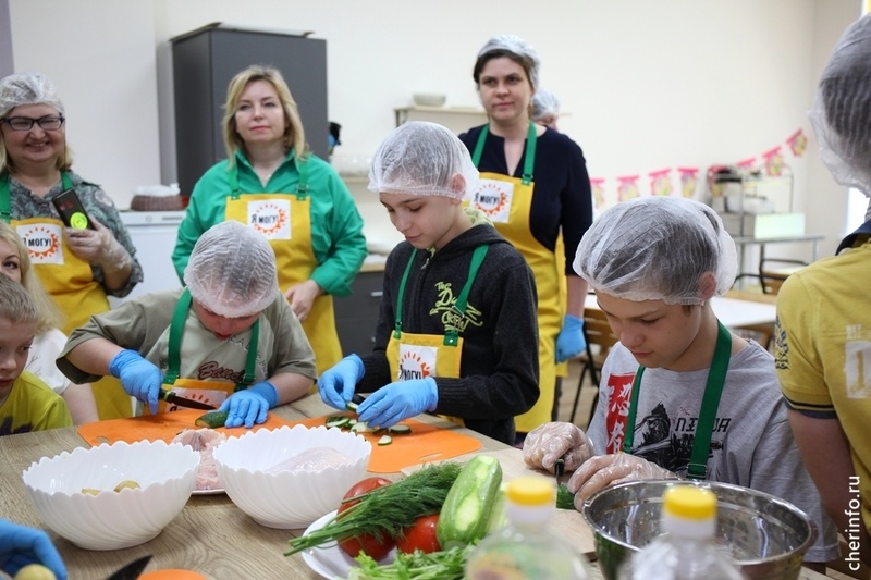    Проект называется "Про нее: перезагрузка". Общественная организация "Я могу!" выиграла на него грант правительства Вологодской области