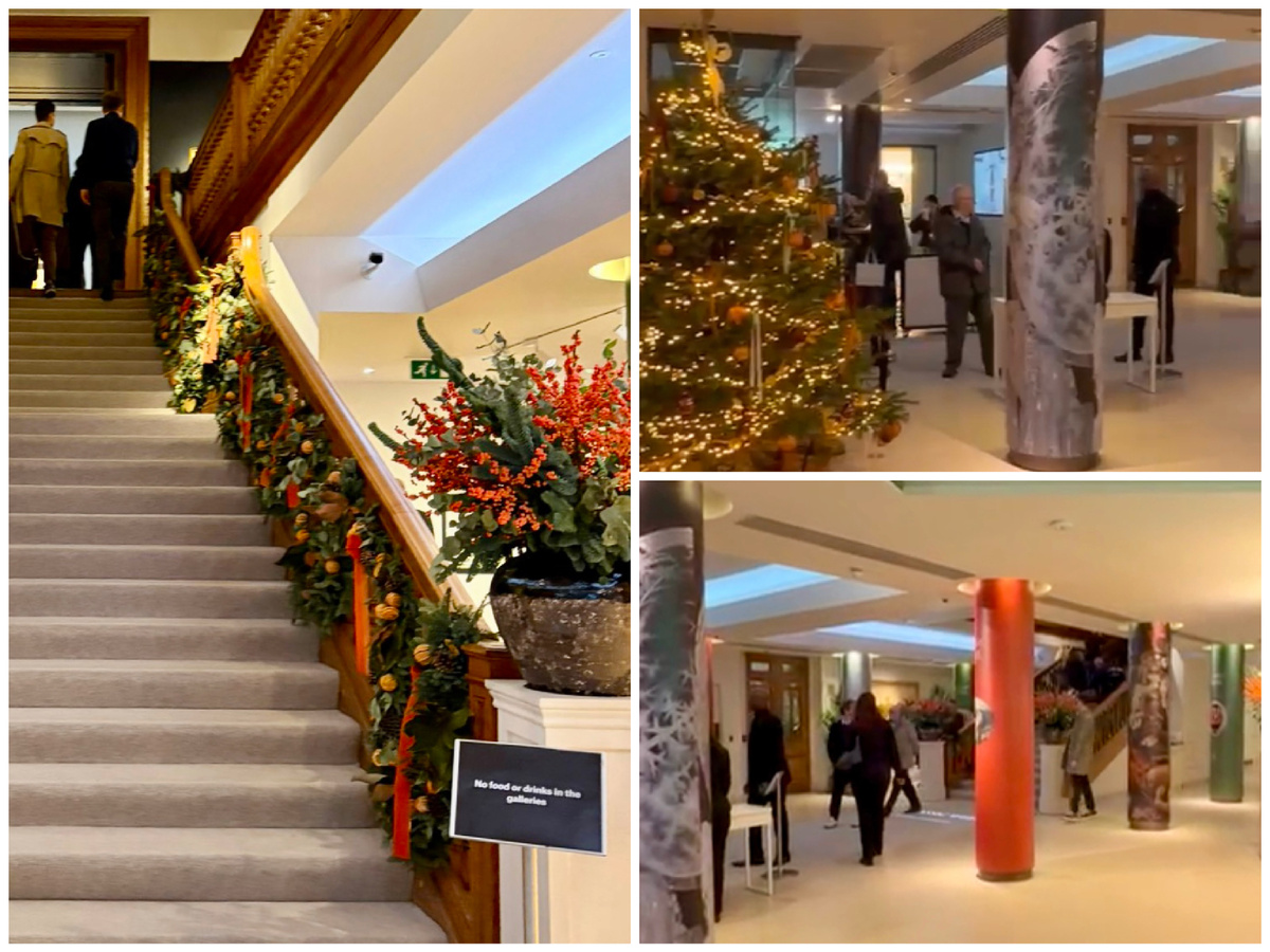 Внутри здания