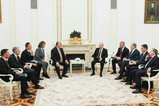    Переводчица неверно передала Орбану слова Владимира Путина