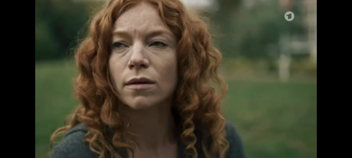 Кадр из фильма "Смерть - это сладкий сон".