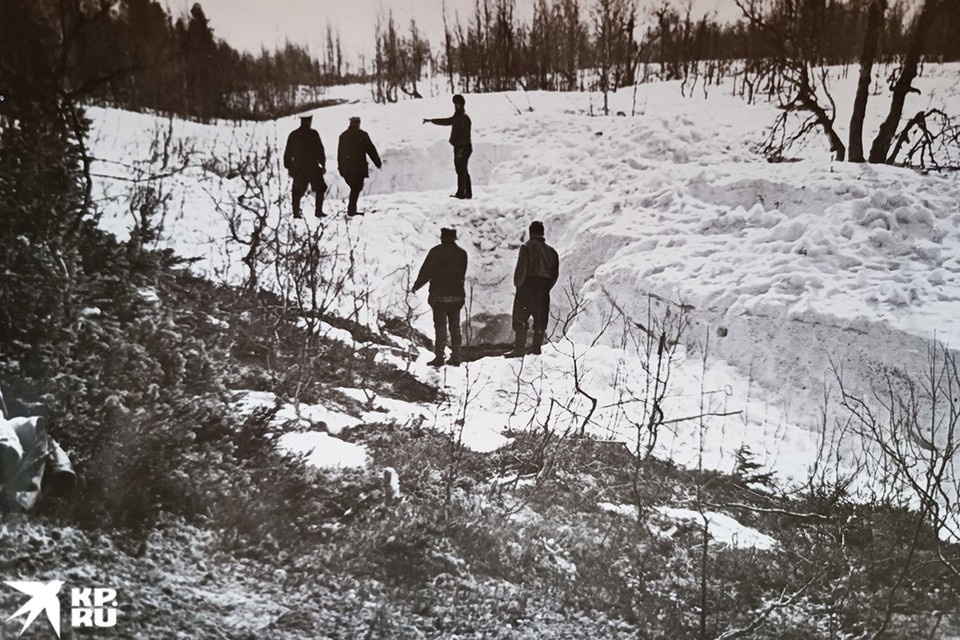 Одно из двух фото, "случайно найденных" Карелиным в своем архиве в этом году.