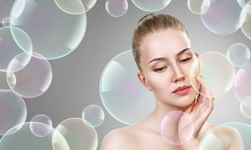 Экзосомы — ключевое направление современной эстетической медицины, способное мягко запускать процессы восстановления кожи без агрессии и изменения черт лица