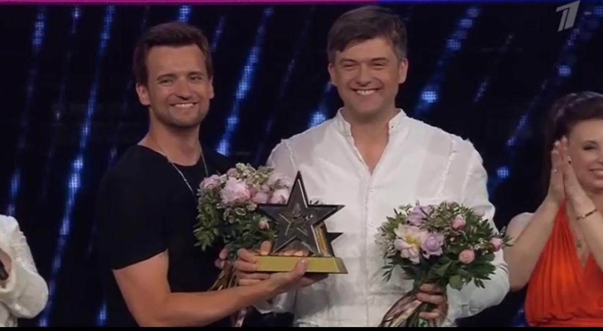 Победители шоу вместе с Ольгой Кормухиной и Алексеем Беловым