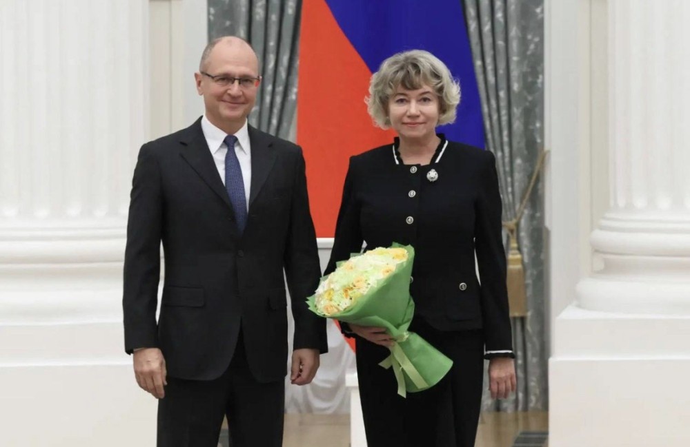    Чиновница из Чебоксар получила звание "Заслуженного работника МСУ РФ"