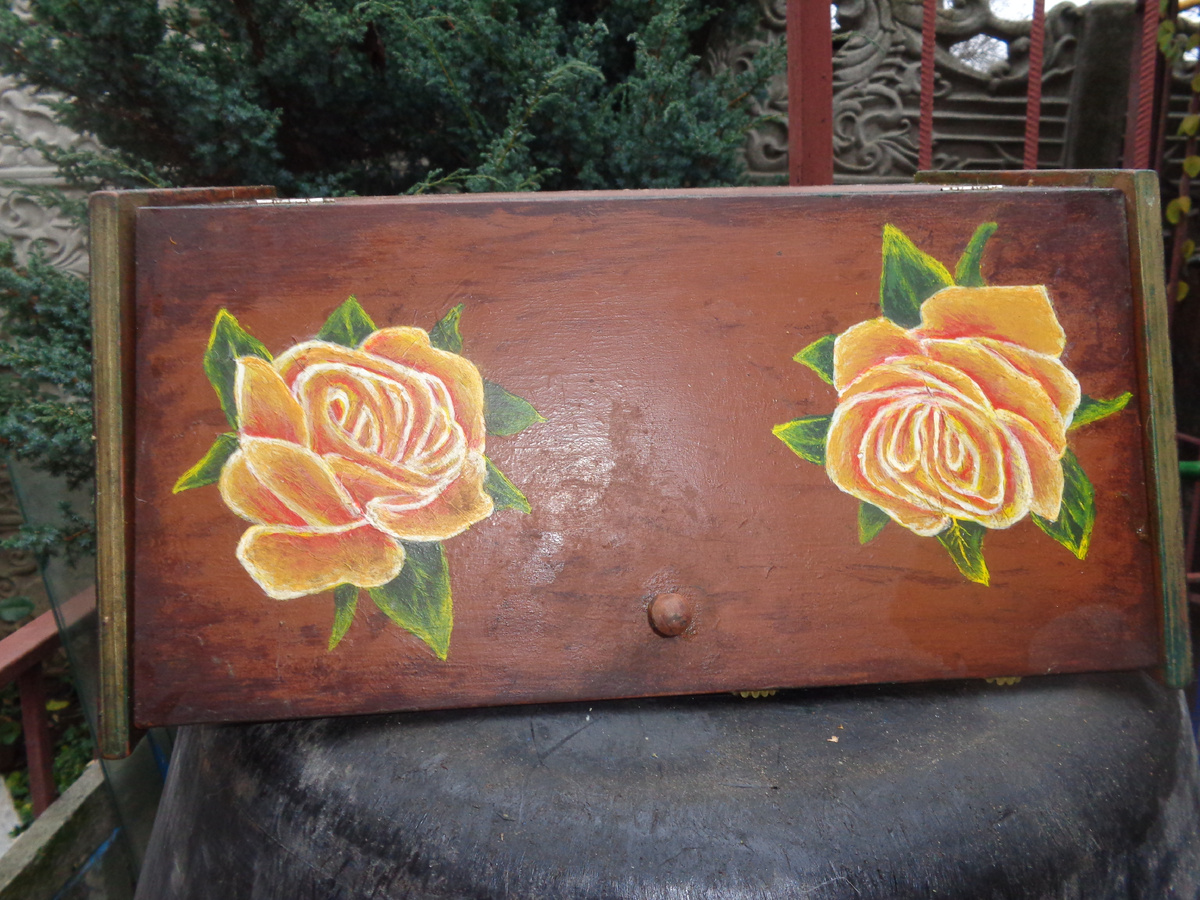 Декупаж хлебницы из СССР