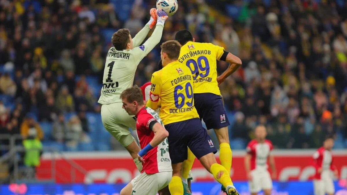    "Ростов" и "Локомотив" сыграли в матче 17 тура РПЛ 30 ноября 2025 года в Ростове. Фото: пресс-служба ФК "Ростов"