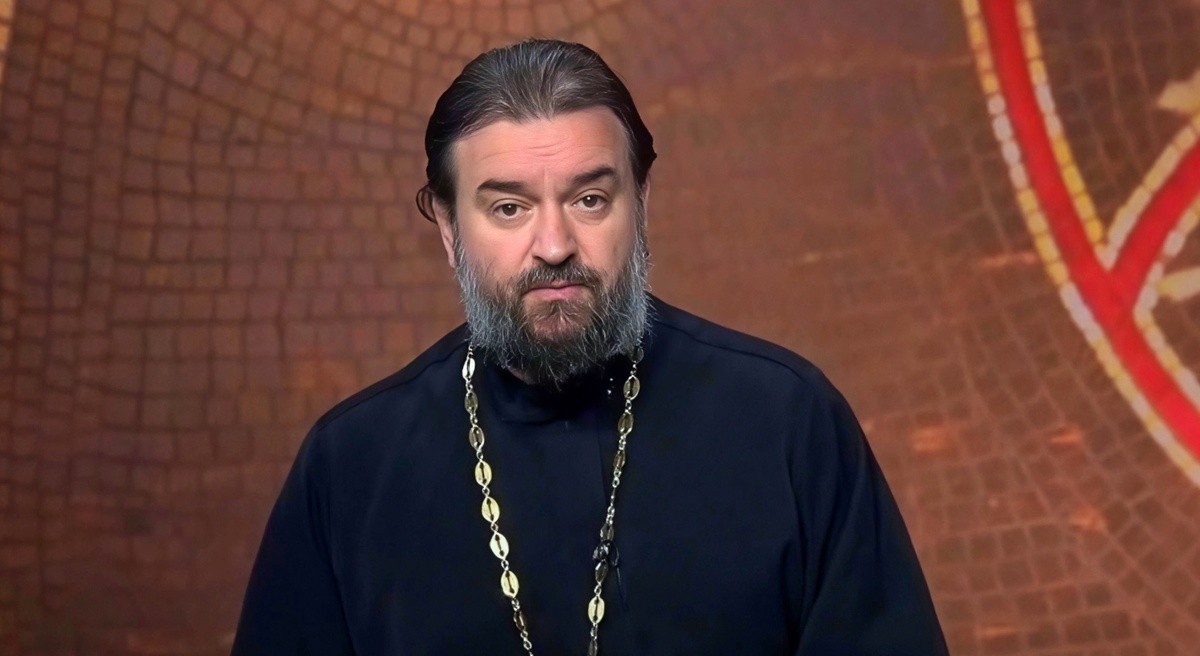 Андрей Ткачёв — протоиерей, настоятель Храма Троицы Живоначальной в Хохлах, писатель, телеведущий, блогер, миссионер.