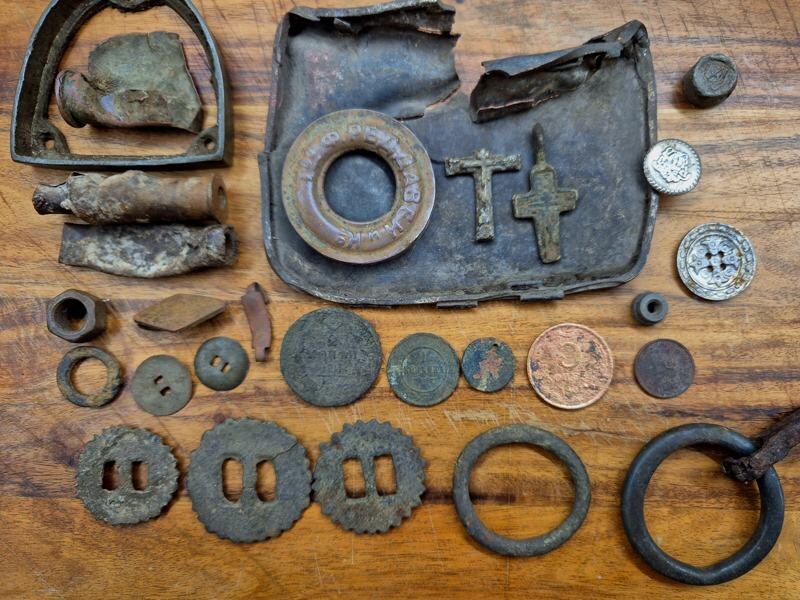 Финальное фото всех находок за весь световой день 