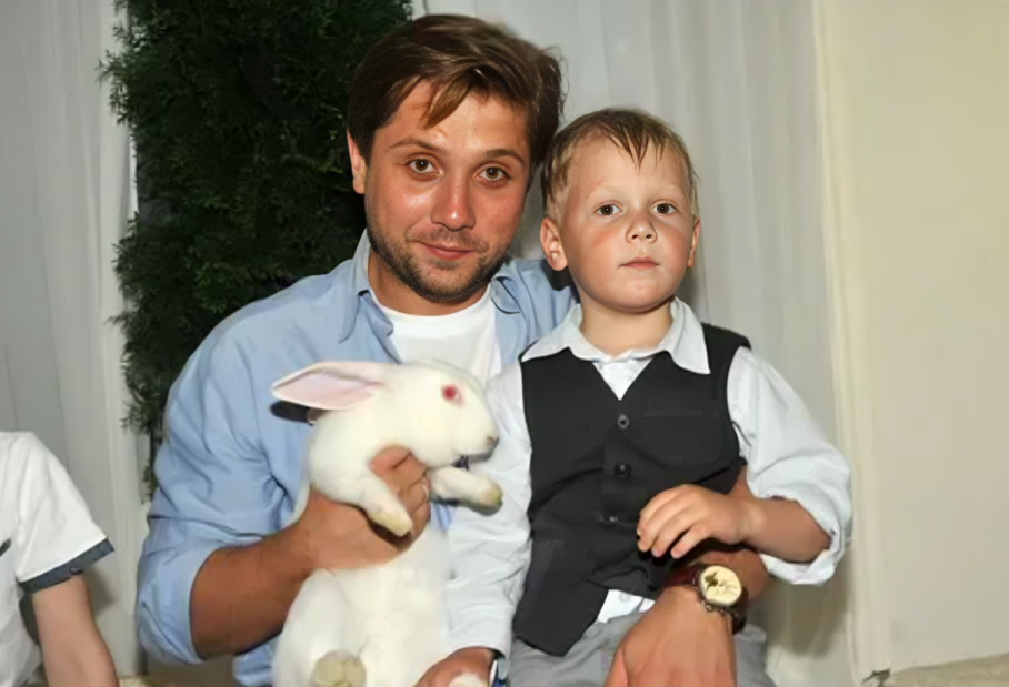 Роман Маякин с сыном