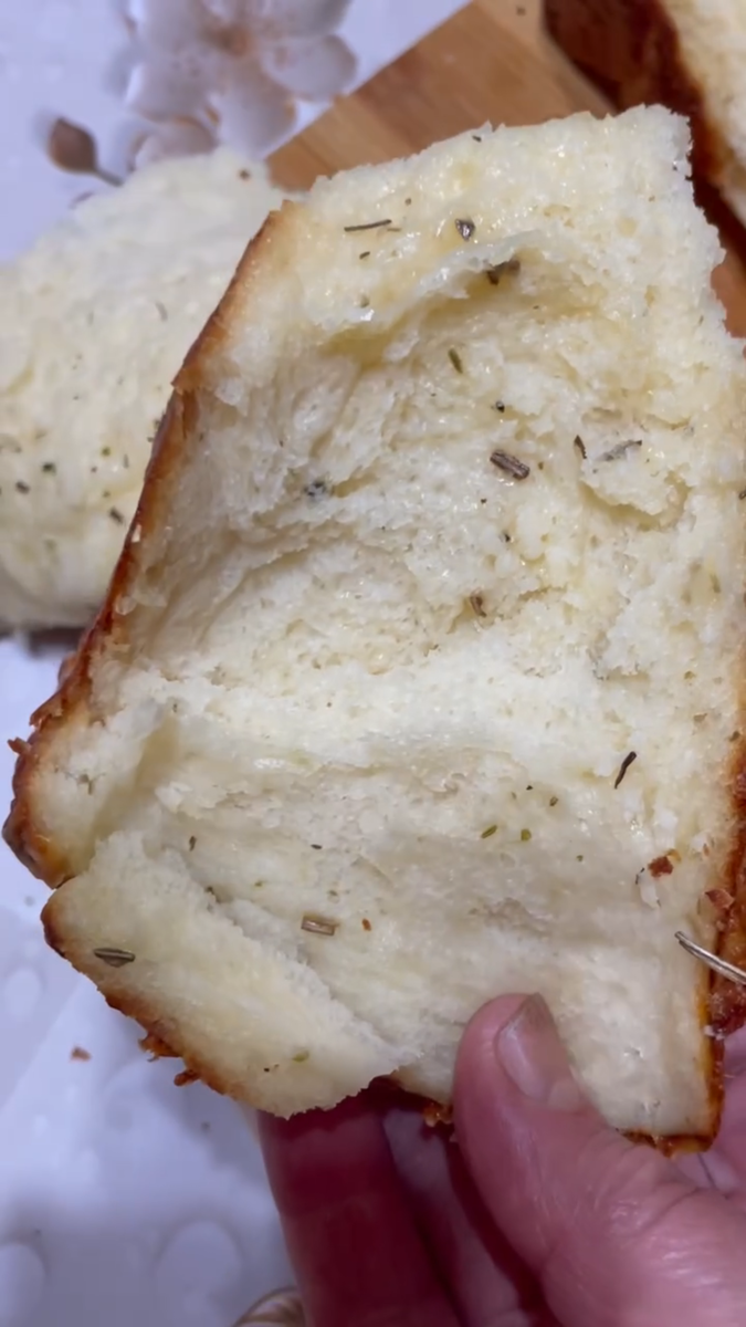 Чесночный хлеб со специями | Сарымсаклы,тәмләткечле ипи