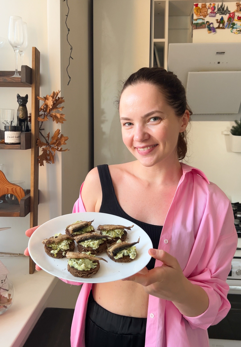 Всем привет! Меня зовут Юля, здесь я делюсь классными рецептами и просто своей жизнью. Давайте дружить!