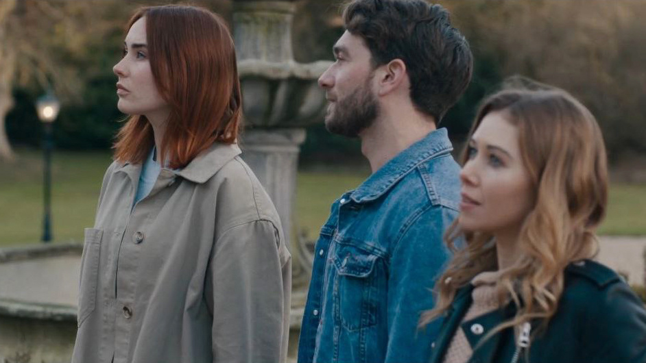 Кадр из фильма "Поместье тьмы" (Manor of Darkness, 2025)