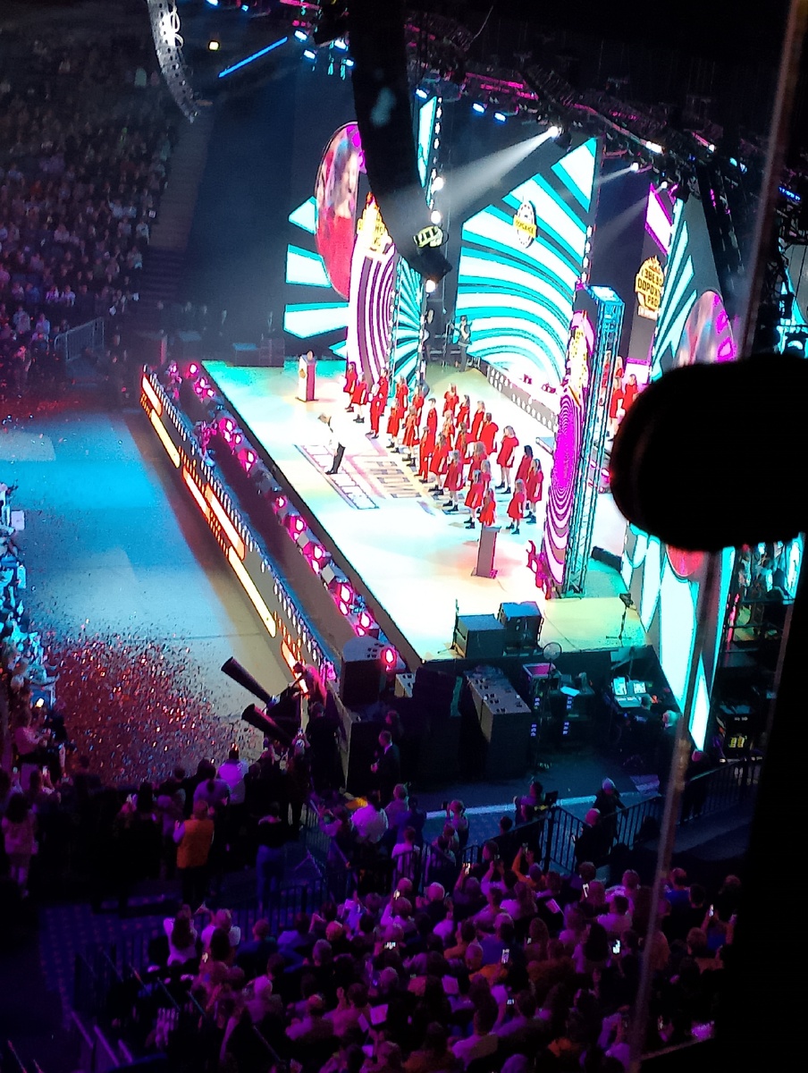 Фото автора. Концерт в Ледовом дворце.