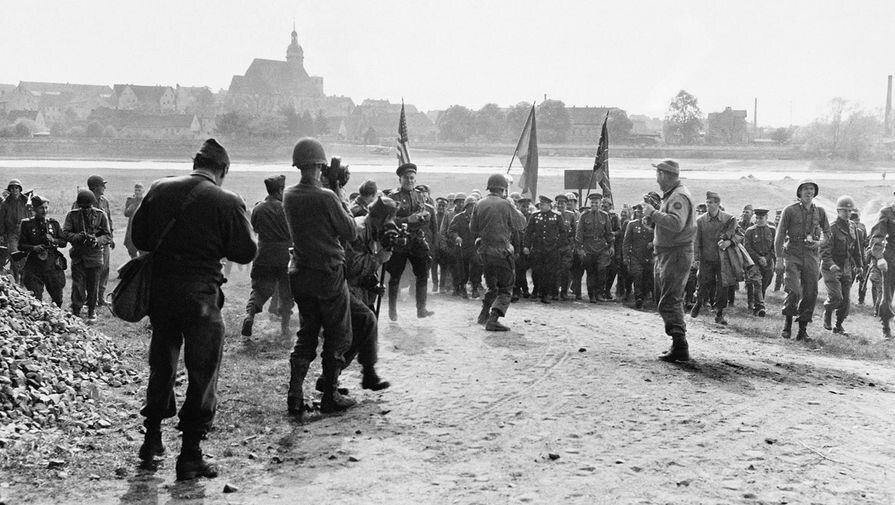 Почему СССР присоединил Калининград, но не смог присоединить ГДР?