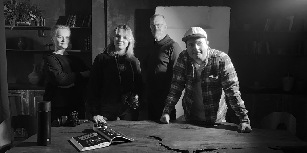 Фотостудия. Доломать-то доломал...