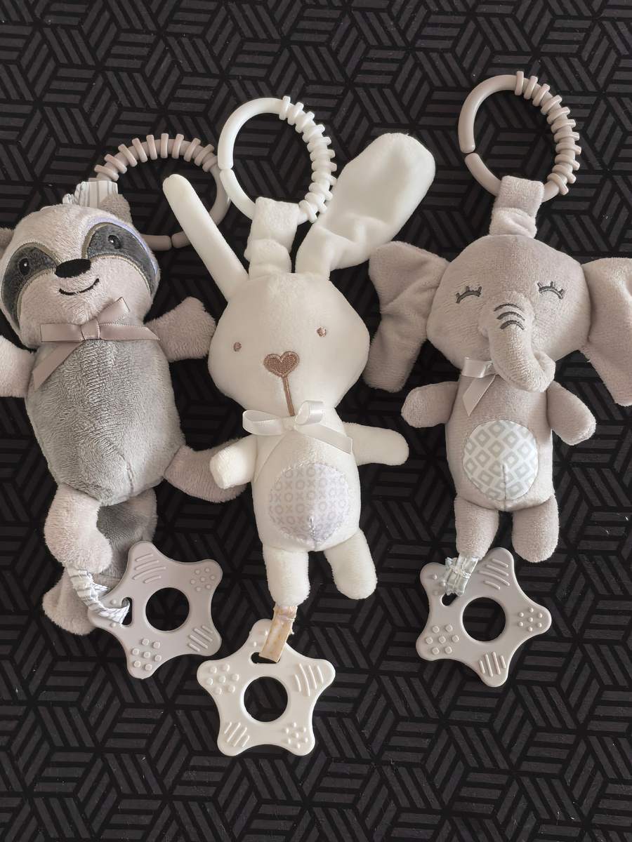 Вот такие погремушки тоже хорошо подходят для стойки. Фото автора из личного архива. 