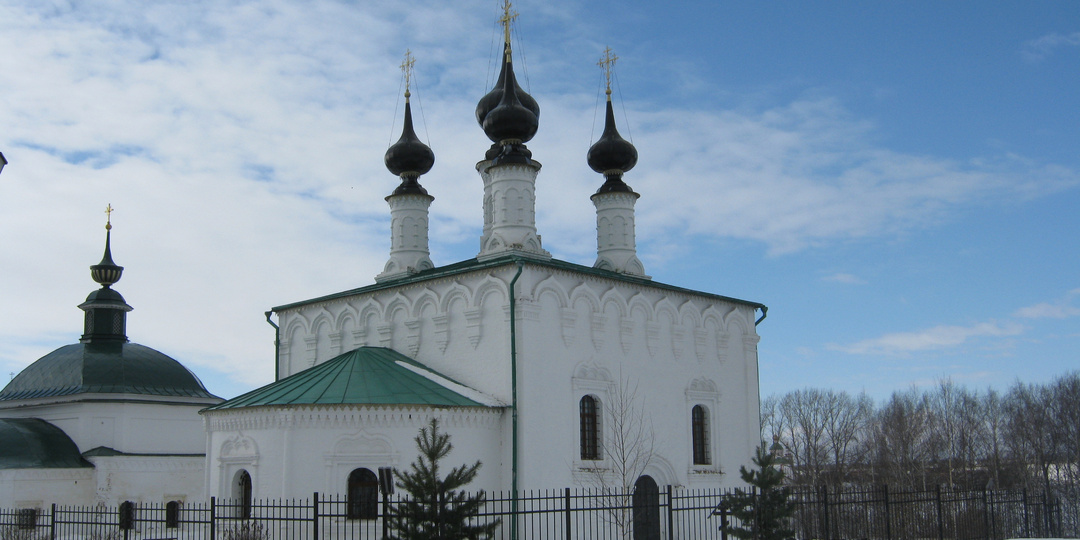 Стоит ли ехать в Суздаль? Честный отзыв о плюсах и минусах города-музея