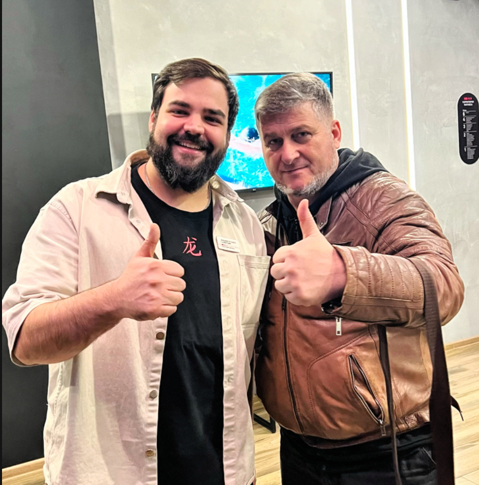 Почему раньше вопросы решались сложнее? Ответ прост: потому что у вас не было Дмитрия из Путиково!