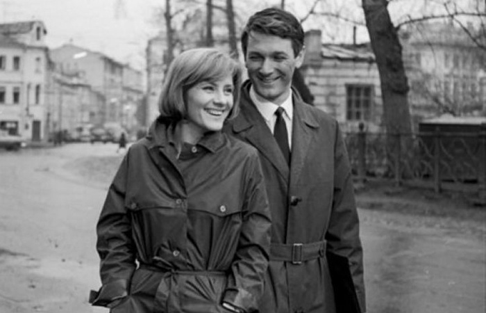 Болоньевые плащи было невозможно промочить - они были водонепроницаемыми!