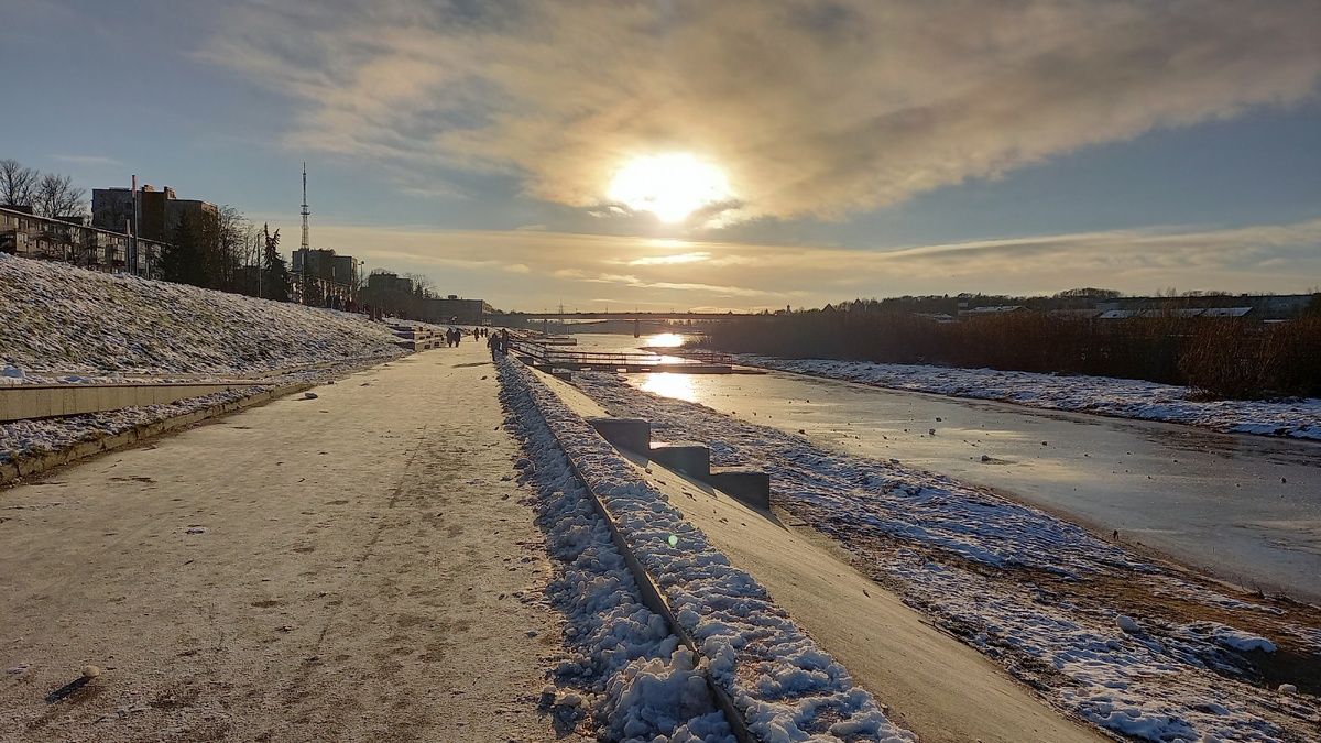 Великий Новгород, набережная реки Волхов