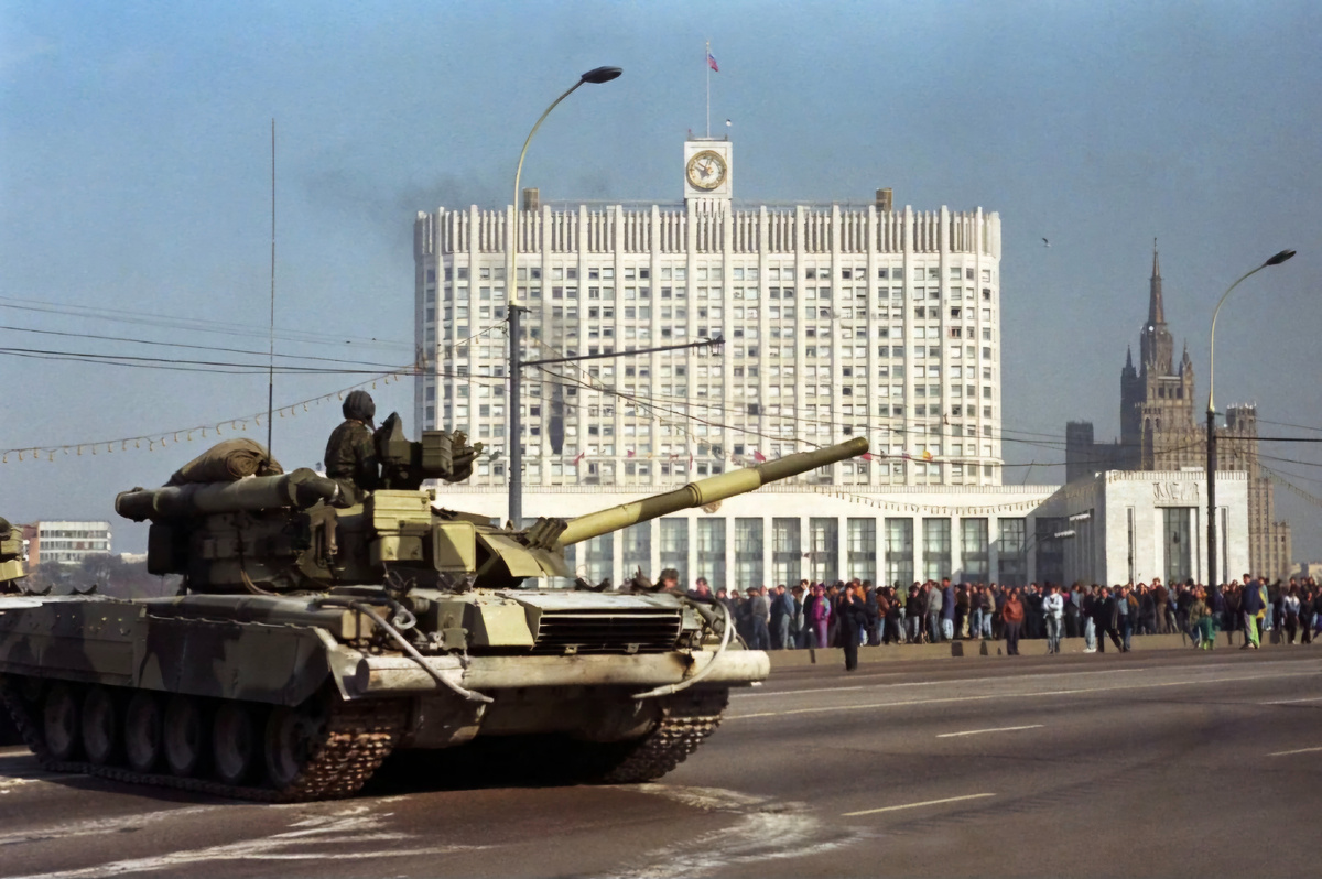 Октябрь 1993 года. Расстрел Белого дома. Изображение из открытых источников.