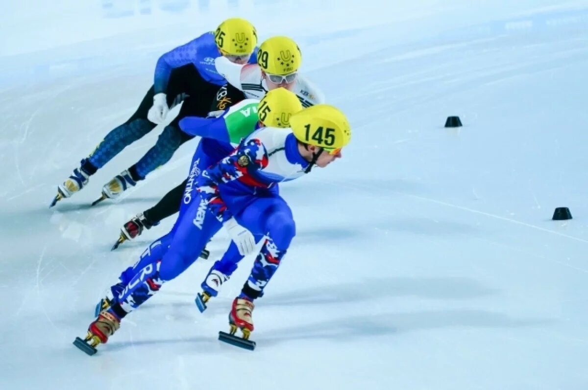    Российские шорт-трекисты завоевали две квоты на участие в ОИ 2026 года
