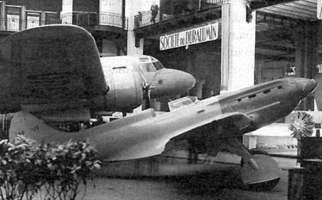 ЦКБ-19 на Парижском салоне. Источник avia-museum.narod.ru
