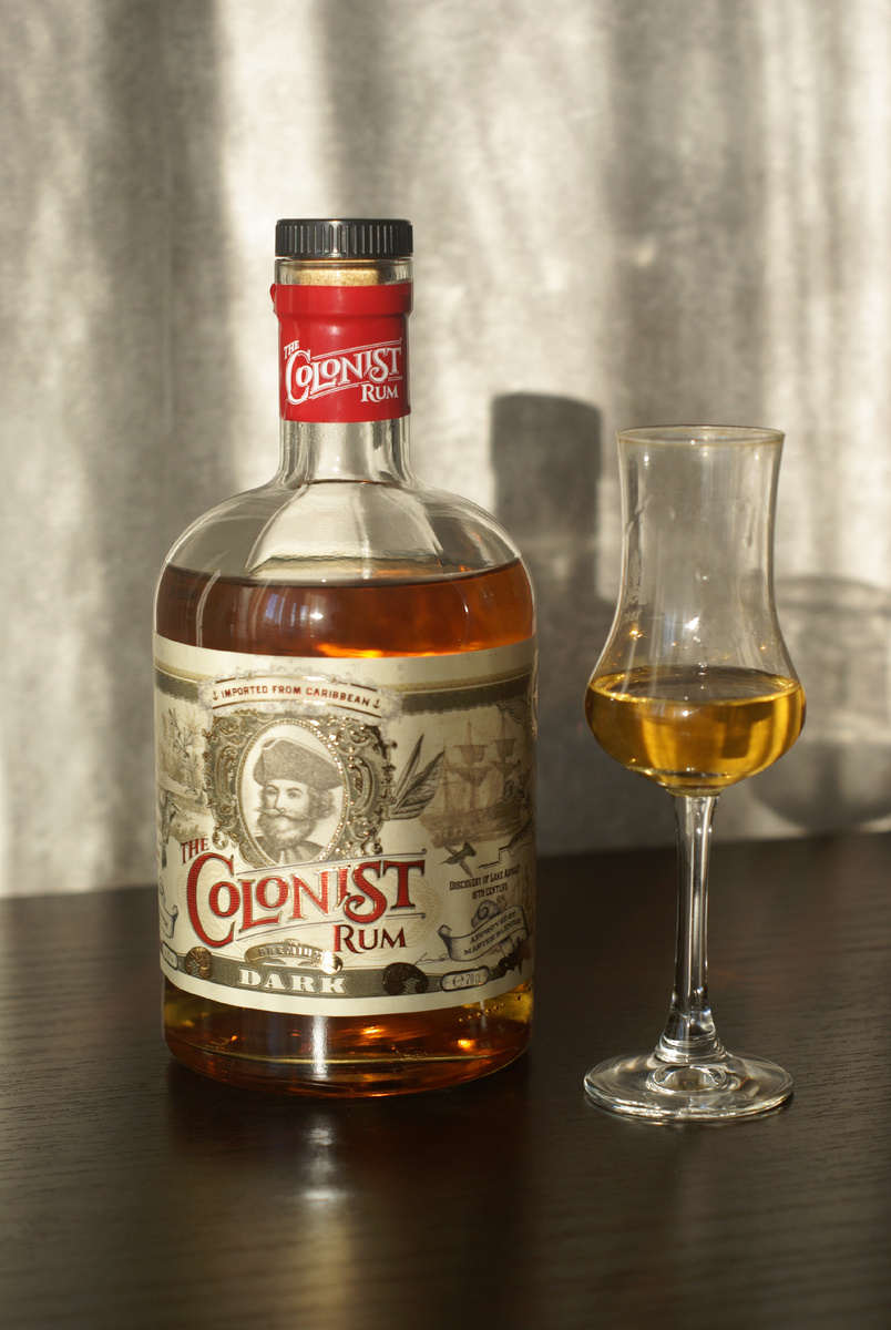 Колонист - как-то не политкорректненько.