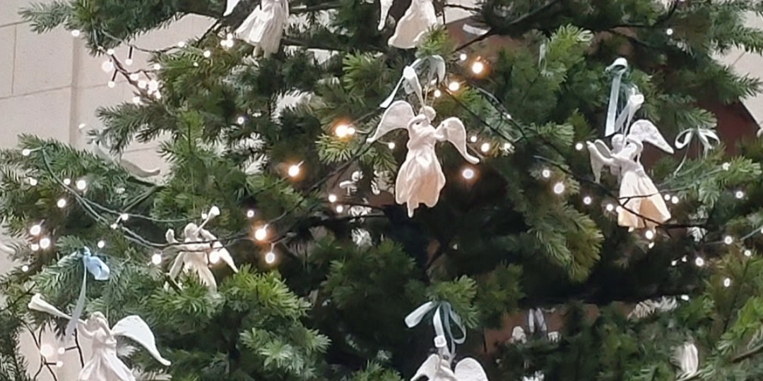 Обзор камерных ёлок для детей в Москве. Или беги, Лола, беги 🎄! Ч. 1.