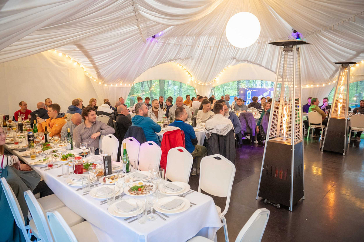 Аренда шатра для мероприятий в яхт-клубе «Ореховая Бухта»