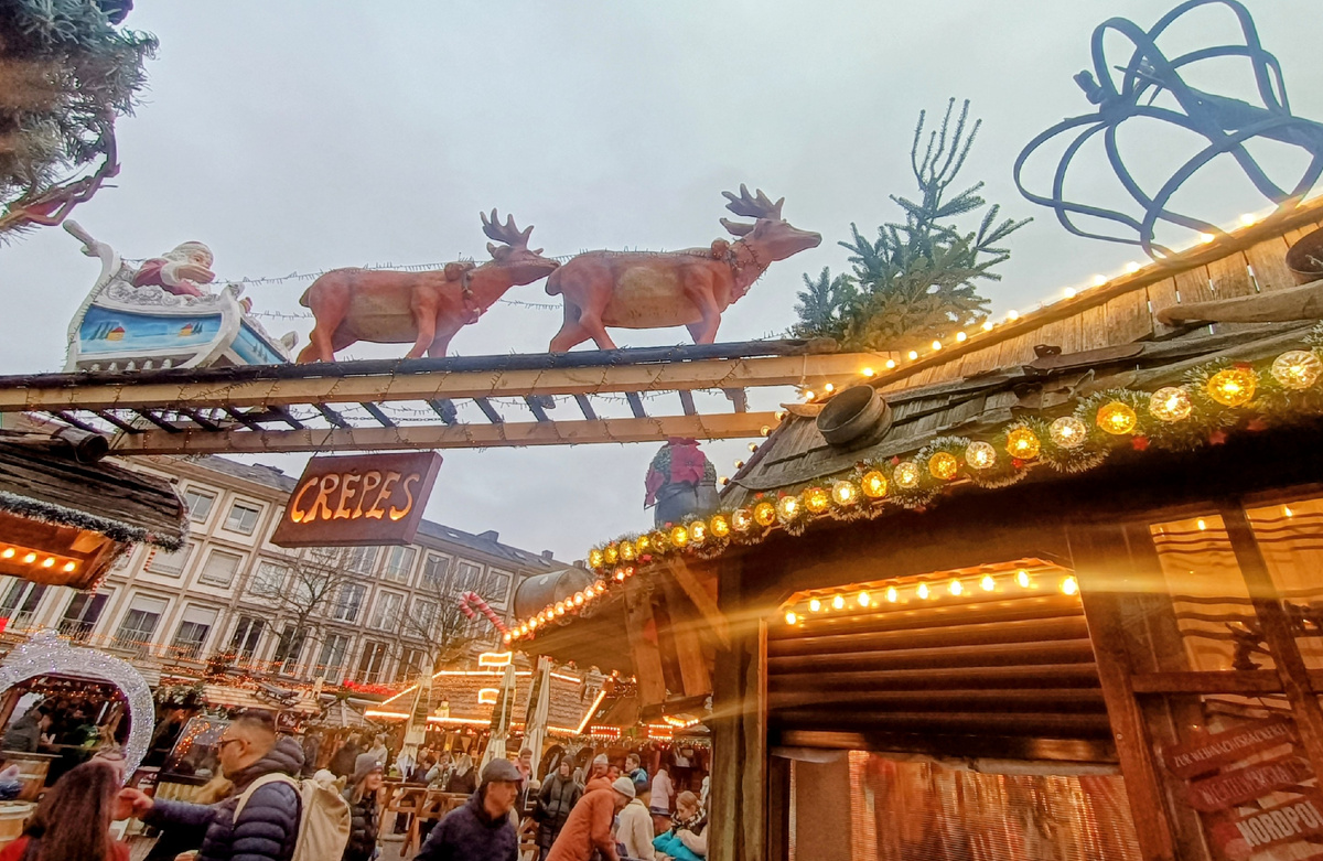 Рождественский рынок в Дармштадте. Германия. Фото автора 