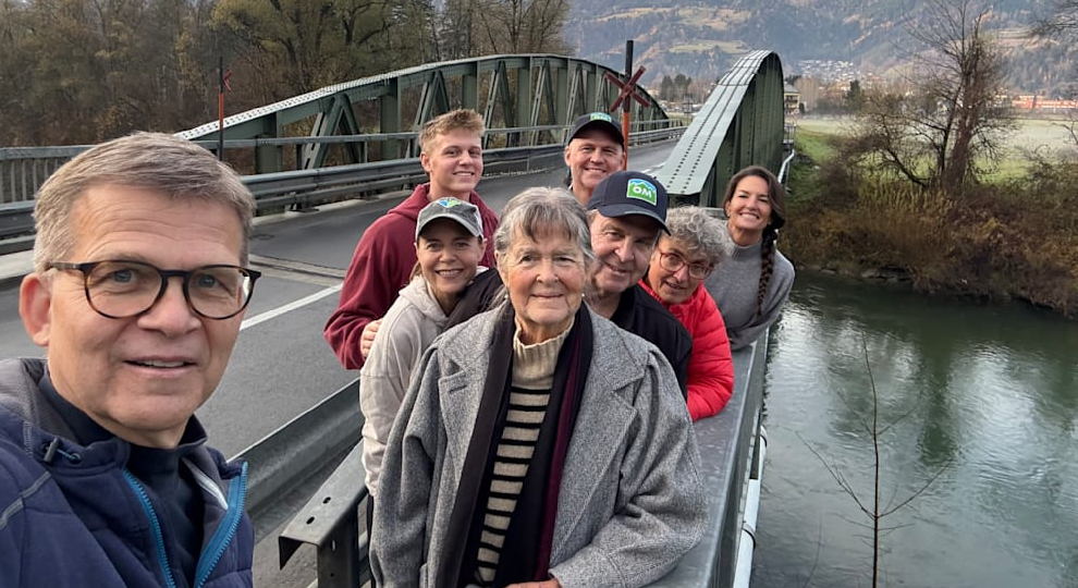 Мы рождены, чтоб бред наш стал, конечно, былью
