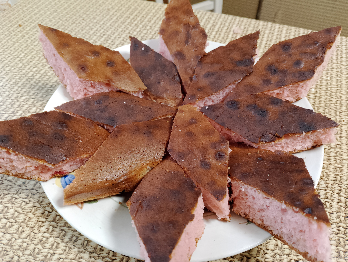 Фото 📷 автора.Сладкий кисель в новом формате: воздушный пирог 🥧 к чаю ☕.