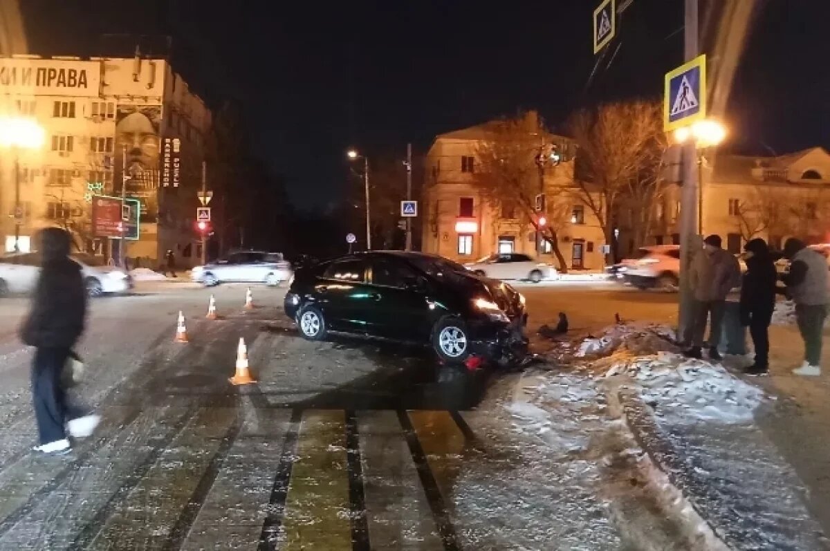    В Хабаровске «Тойоты» столкнулись на перекрестке из-за невнимательности