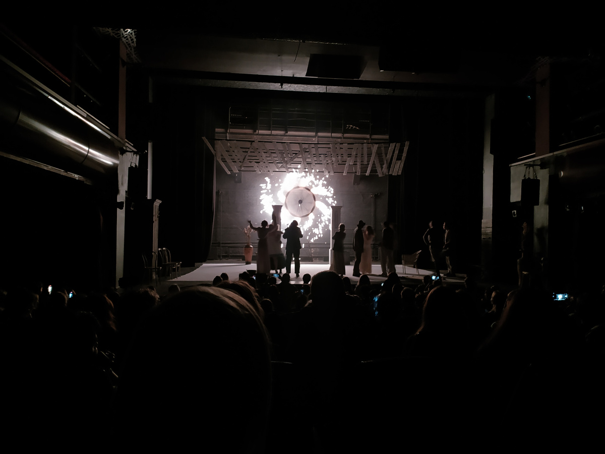 Театр на таганке, личное фото