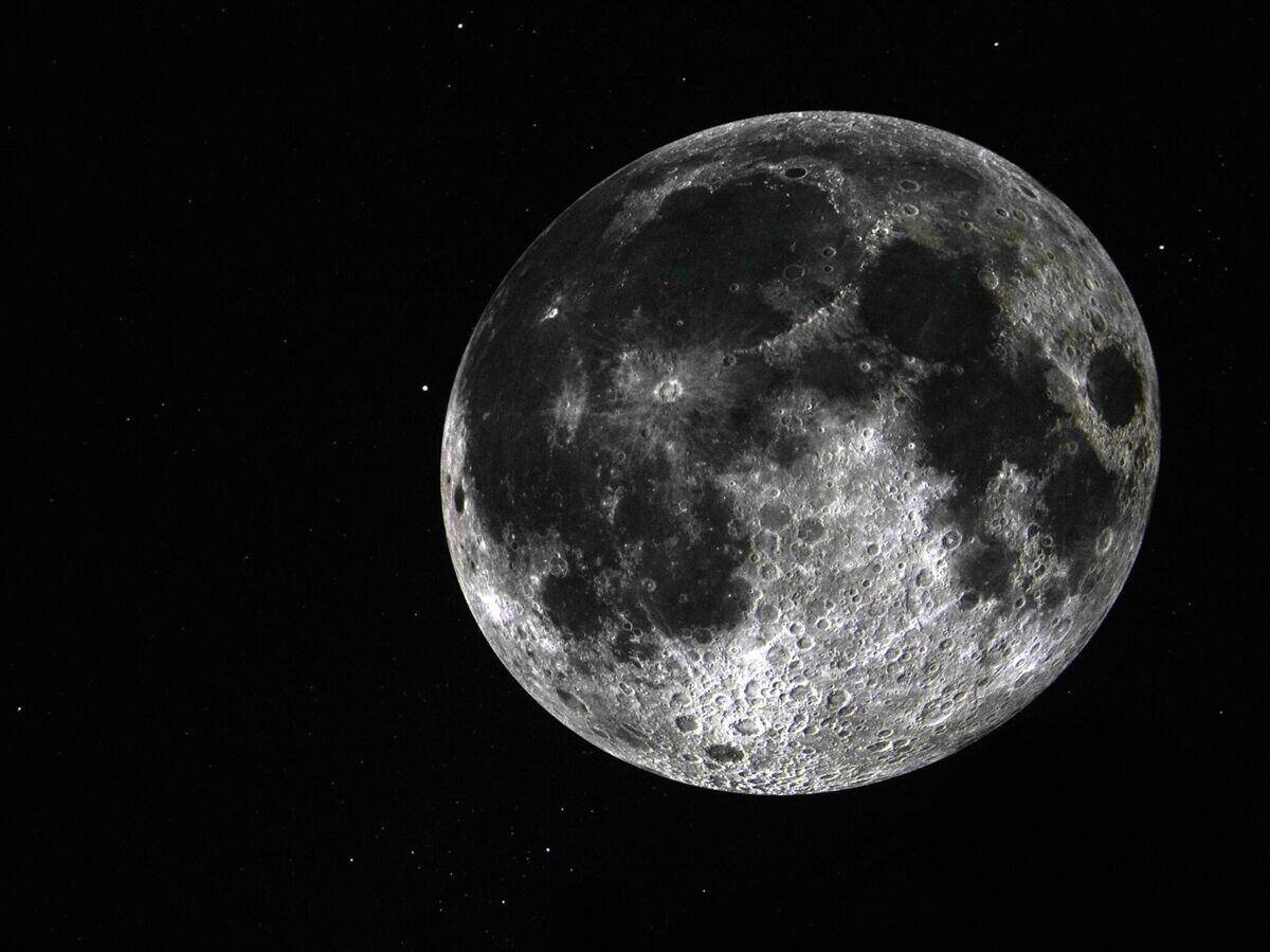    Луна© AP Photo / Nardus Engelbrecht