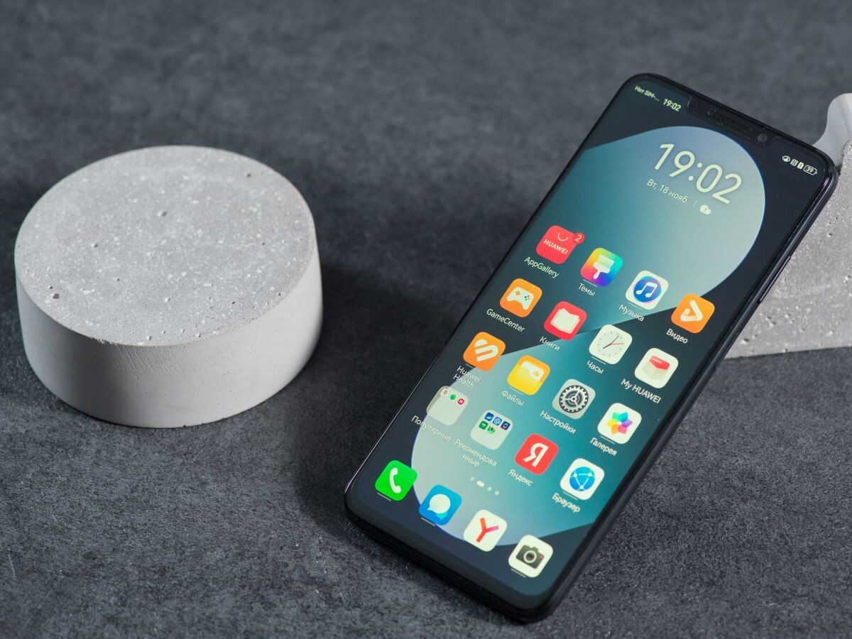    Обзор HUAWEI nova 14i: большой экран и рекордная автономность