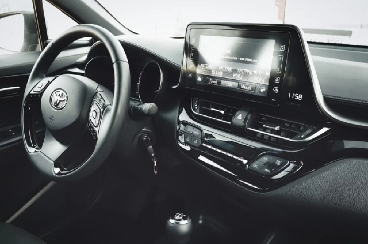    Томича и омича задержали за кражу «Тойоты» в Красноярске