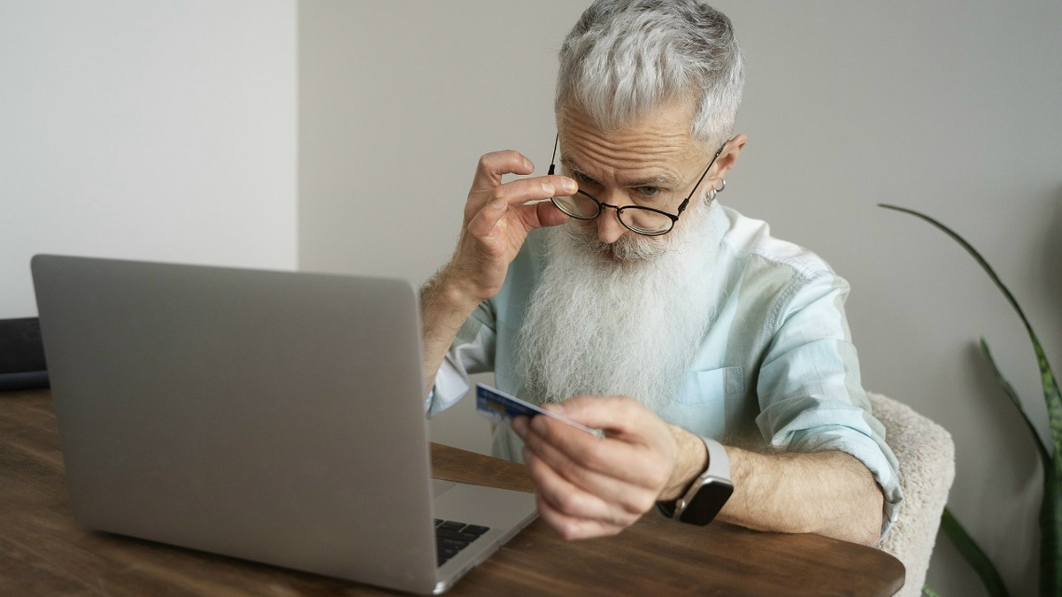 Для чего всё это нужно? чтобы работать без страха перед налоговой