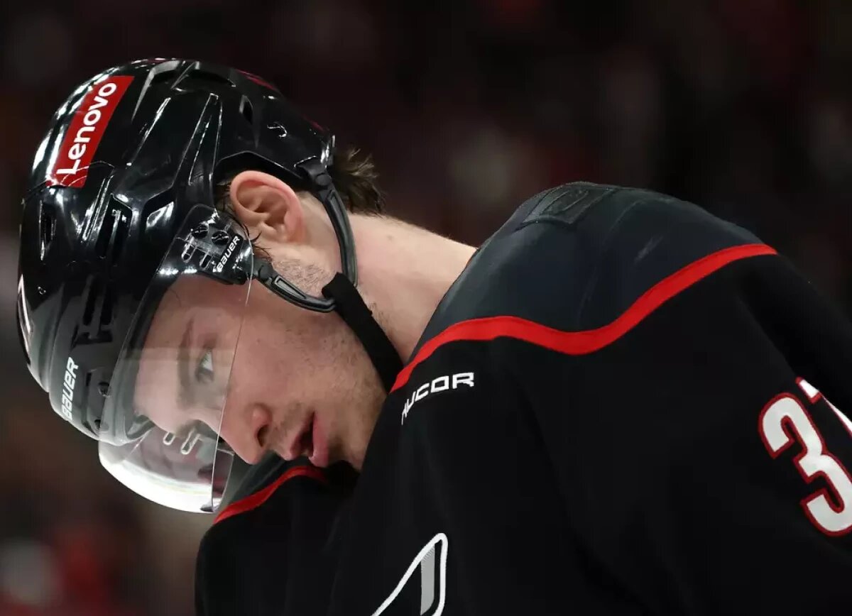     В США назвали пять претендентов на Свечникова, если его отношения с «Каролиной» вновь ухудшатся