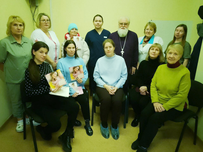 
Во время встречи в честь Дня матери