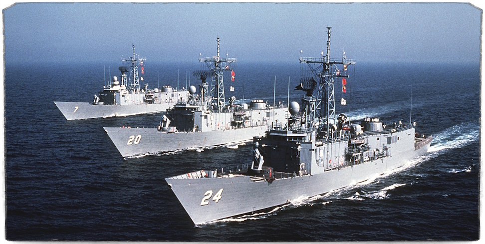 Источник: U.S. Defense Imagery. Фрегаты типа «Оливер Хазард Перри».