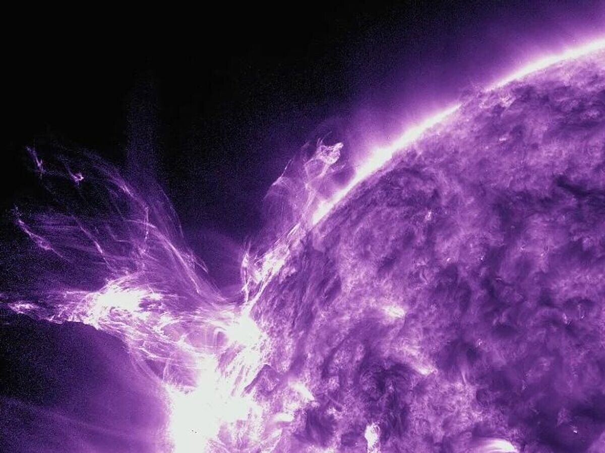    Вспышка X1.9 на Солнце. 1 декабря 2025© Лаборатория солнечной астрономии (XRAS)/Telegram