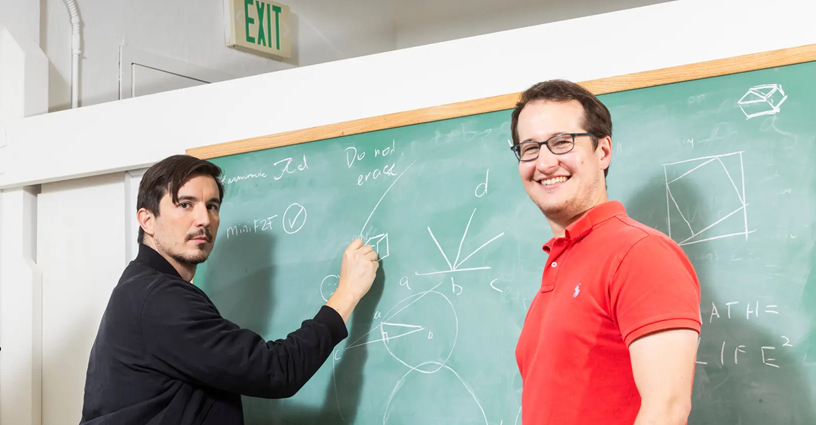 Соучредители Harmonic Влад Тенев и Тудор Ахим